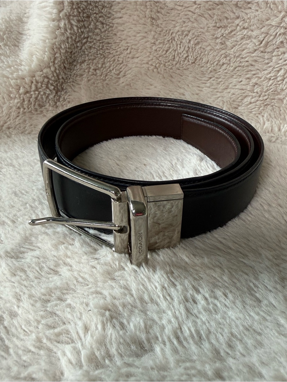 COACH Modern Harness Reversible Leather Belt 1"x37" (Plus Buckle) Black/Brown